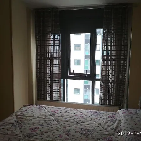 דירה Precioso Apartamento Desayuno Y Wifi Incluidos Vut-or Ooo377 אורנסה